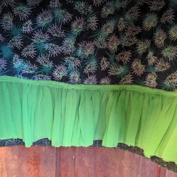 Deep Green Boucle Tweed Schoolgirl Mini-Skirt Sz M - Picture 7 of 12